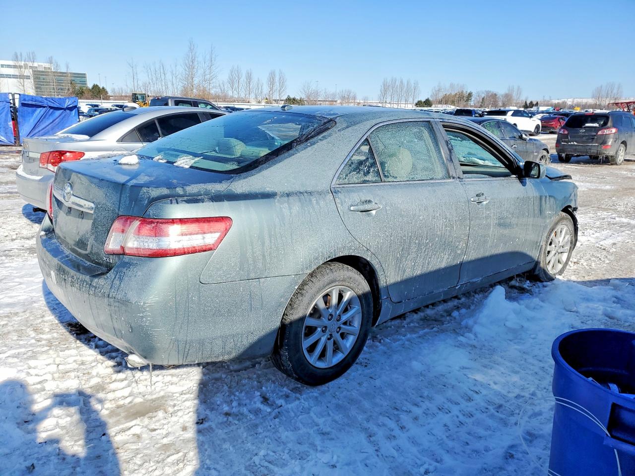 2011 TOYOTA CAMRY