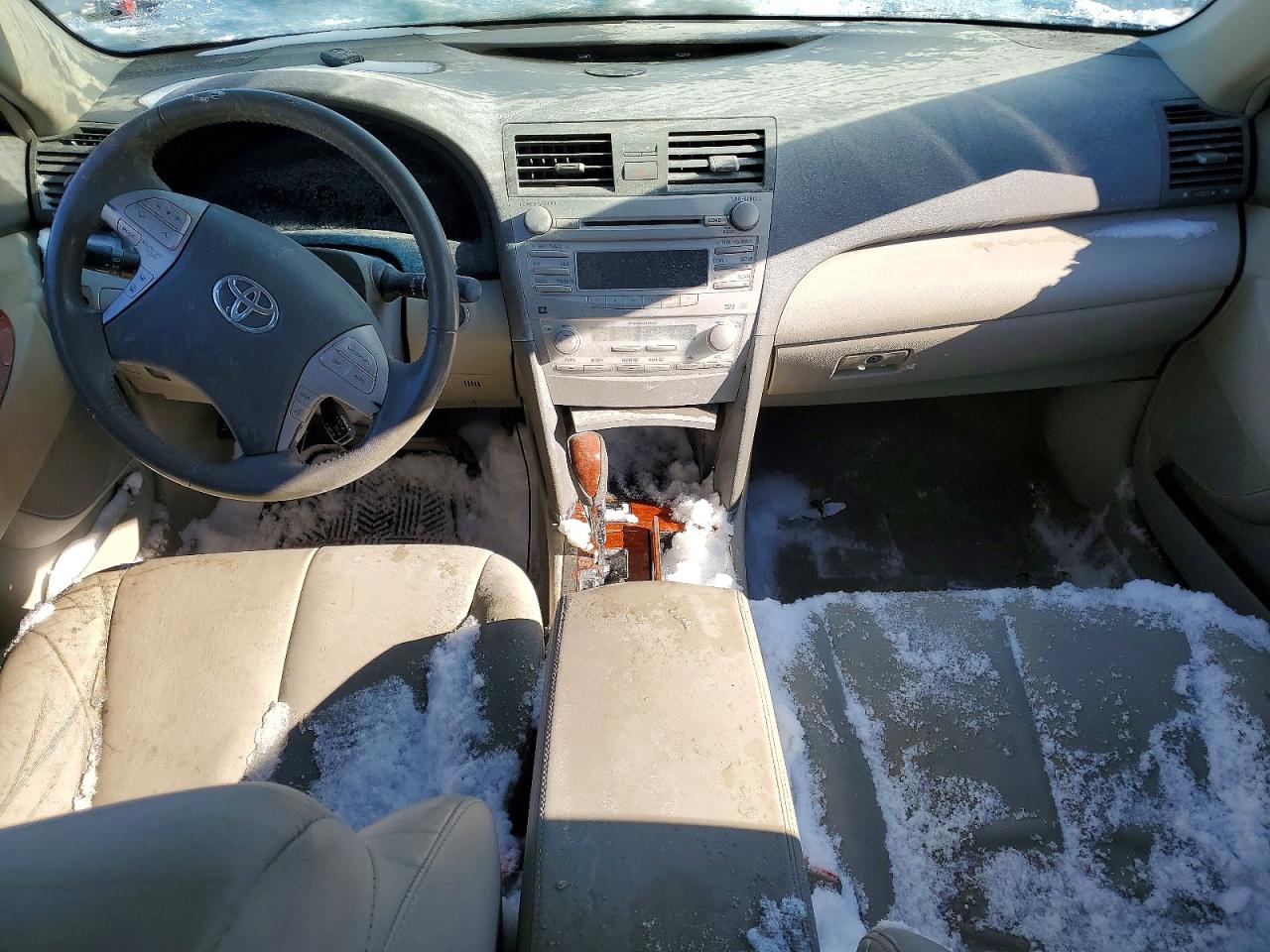 2011 TOYOTA CAMRY