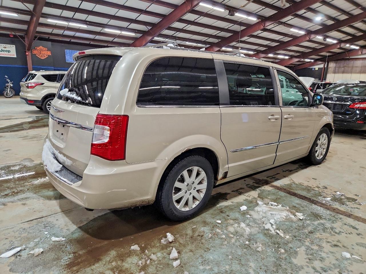 2013 CHRYSLER MINIVAN