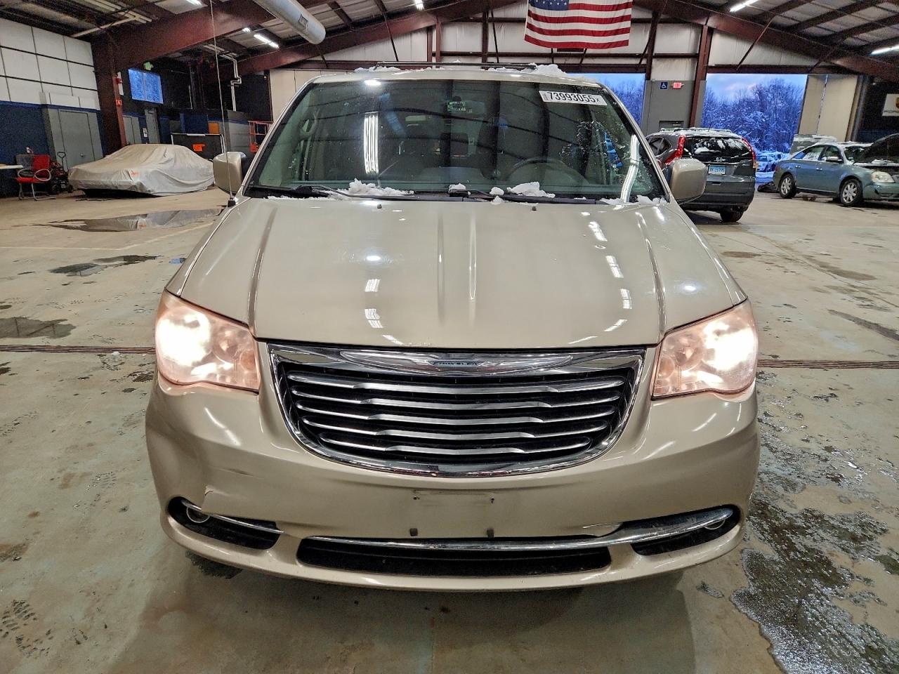 2013 CHRYSLER MINIVAN