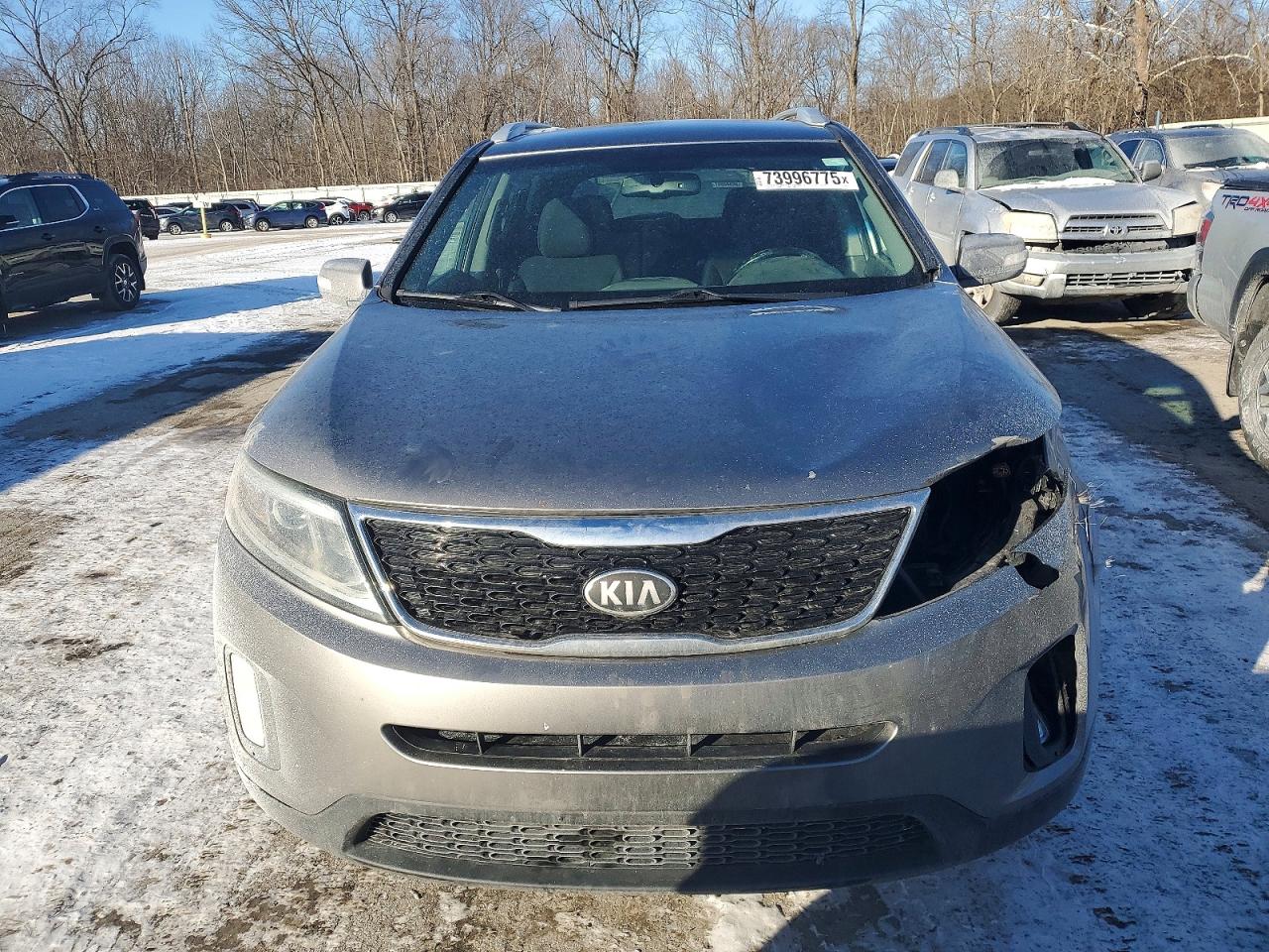 2014 KIA SORENTO