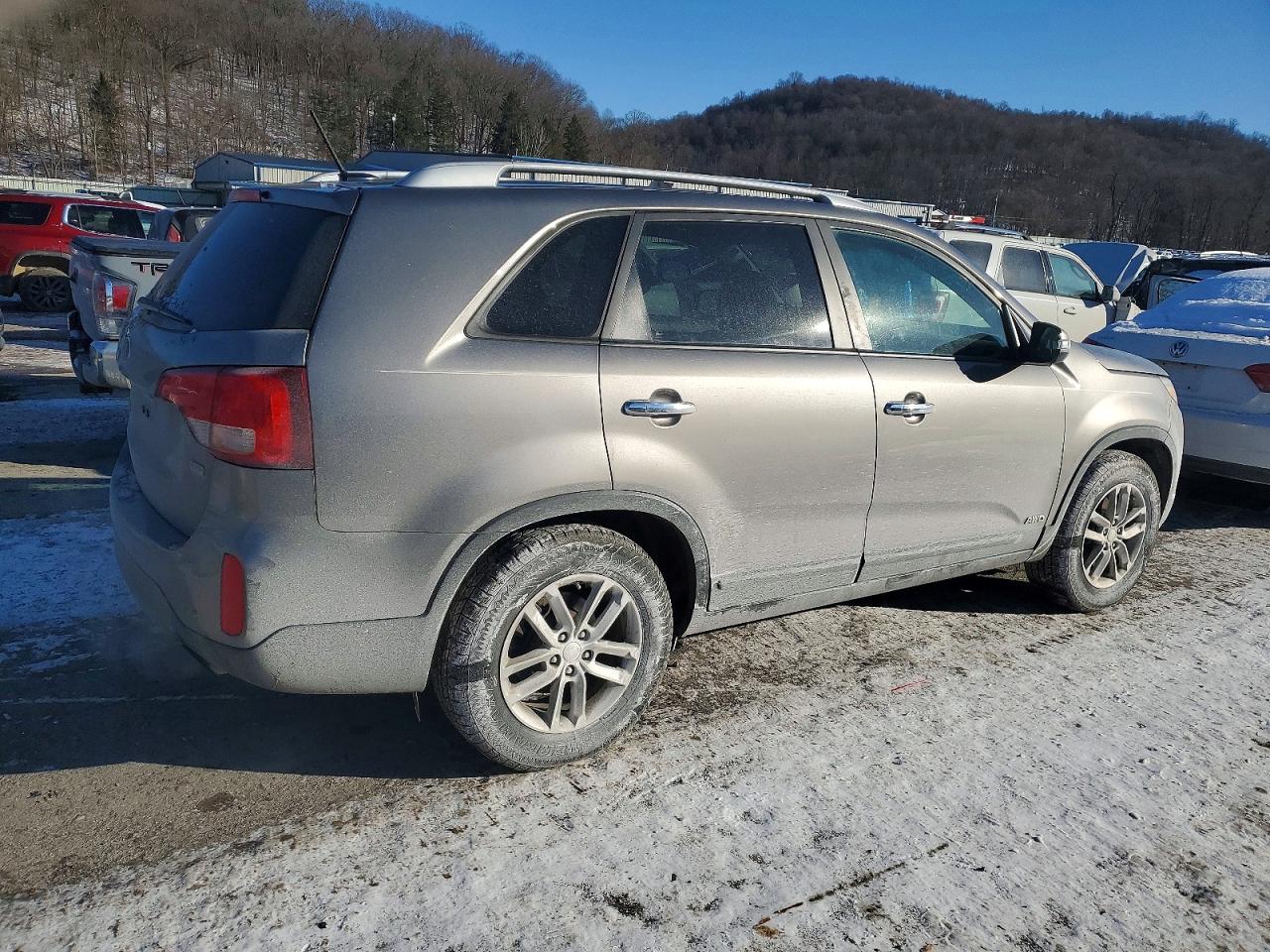 2014 KIA SORENTO
