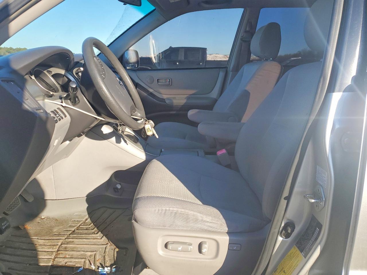 2006 TOYOTA HIGHLANDER