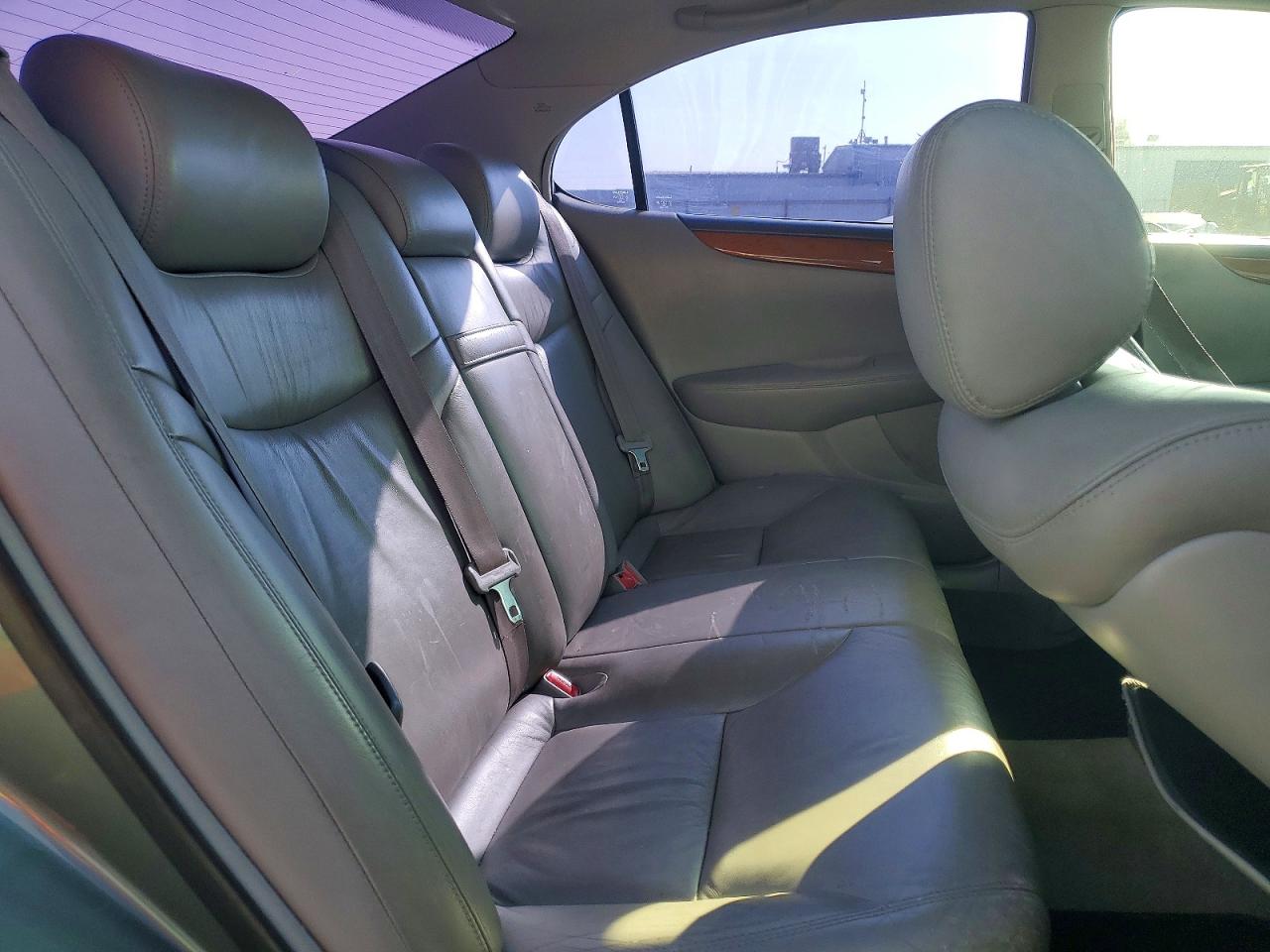 2005 LEXUS ES330