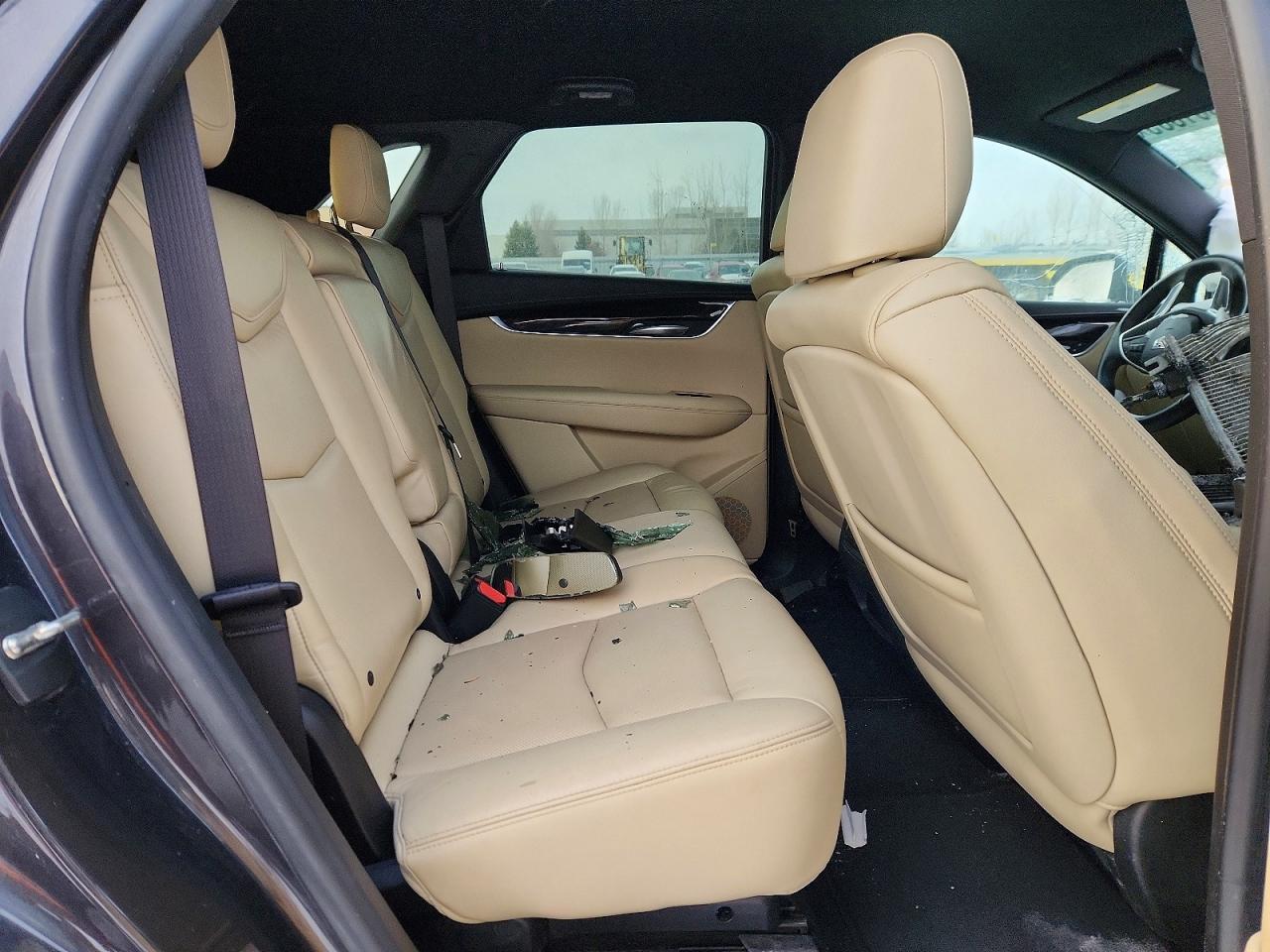 2017 CADILLAC XT5