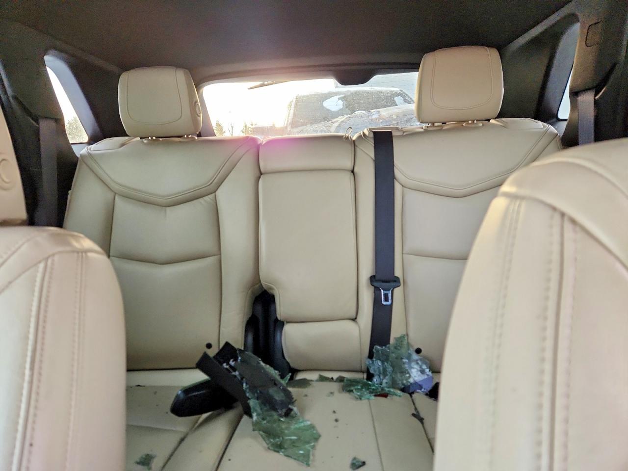 2017 CADILLAC XT5