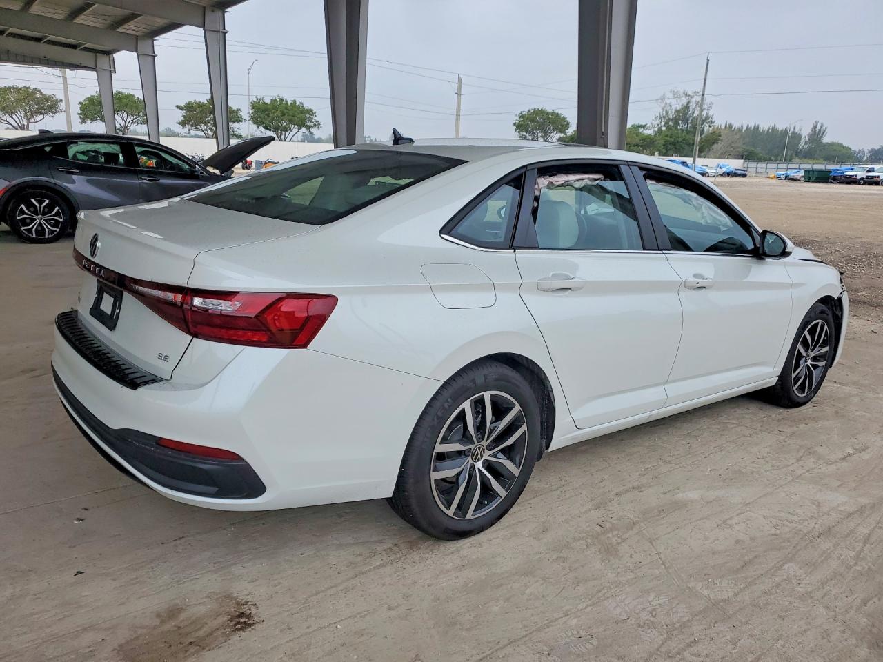 2025 VOLKSWAGEN JETTA