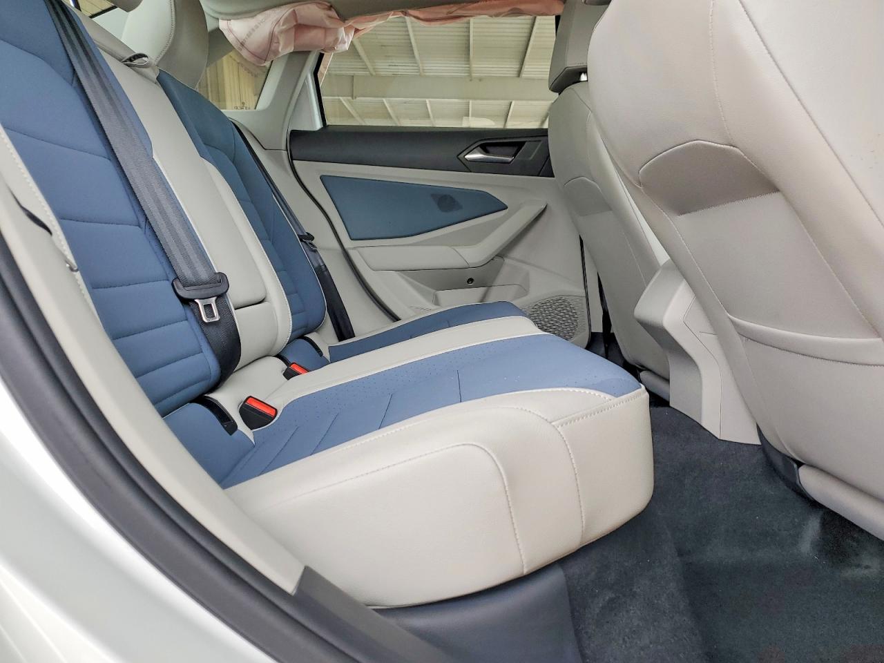 2025 VOLKSWAGEN JETTA