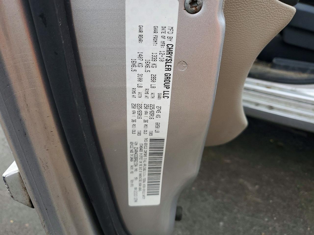 2011 DODGE CARAVAN