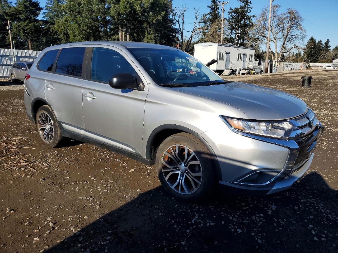 2018 MITSUBISHI OUTLANDER