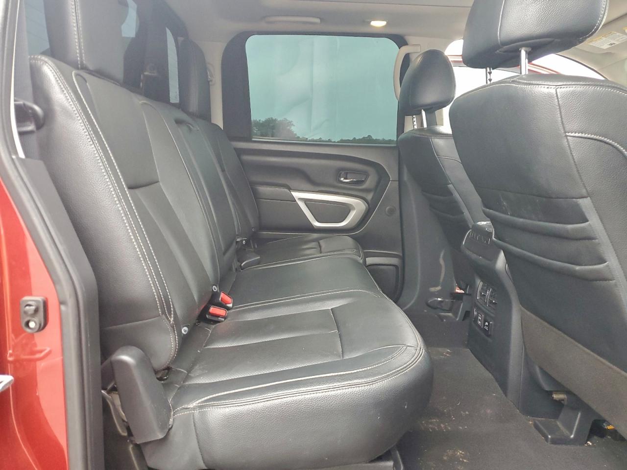 2021 NISSAN TITAN