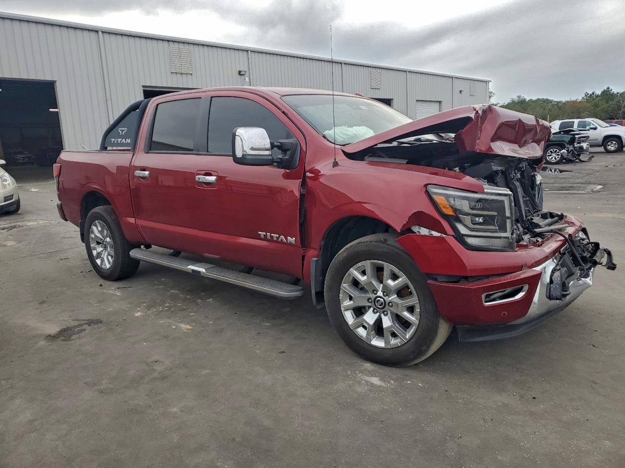 2021 NISSAN TITAN