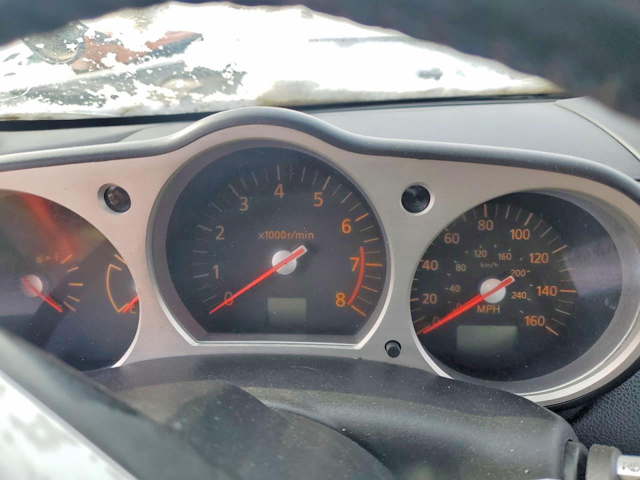 2005 NISSAN 350Z