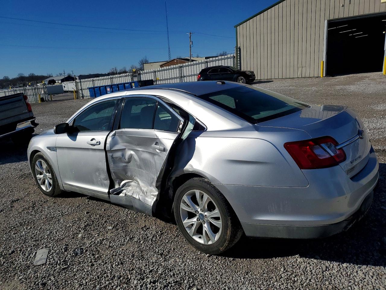 2010 FORD TAURUS
