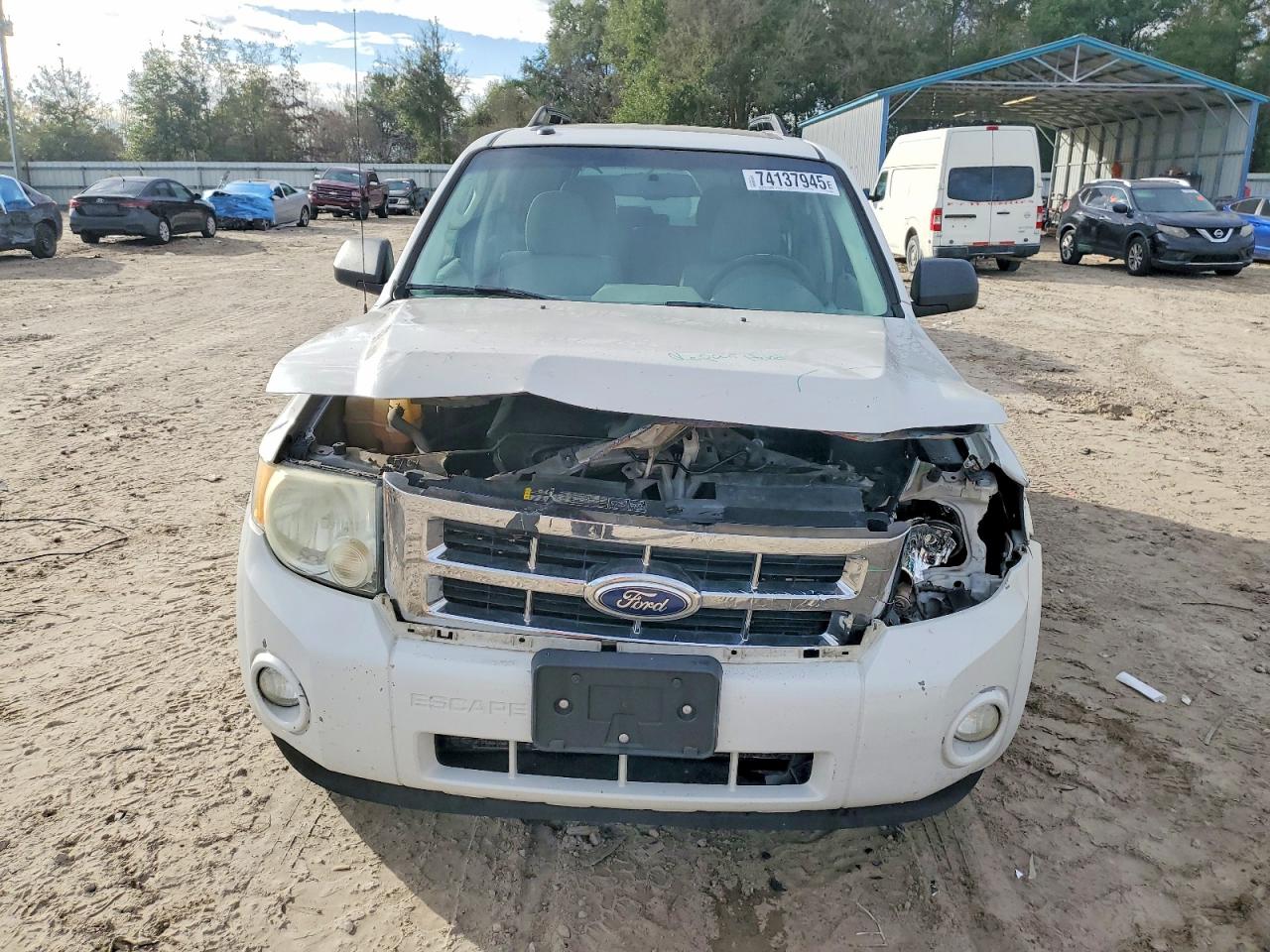 2010 FORD ESCAPE