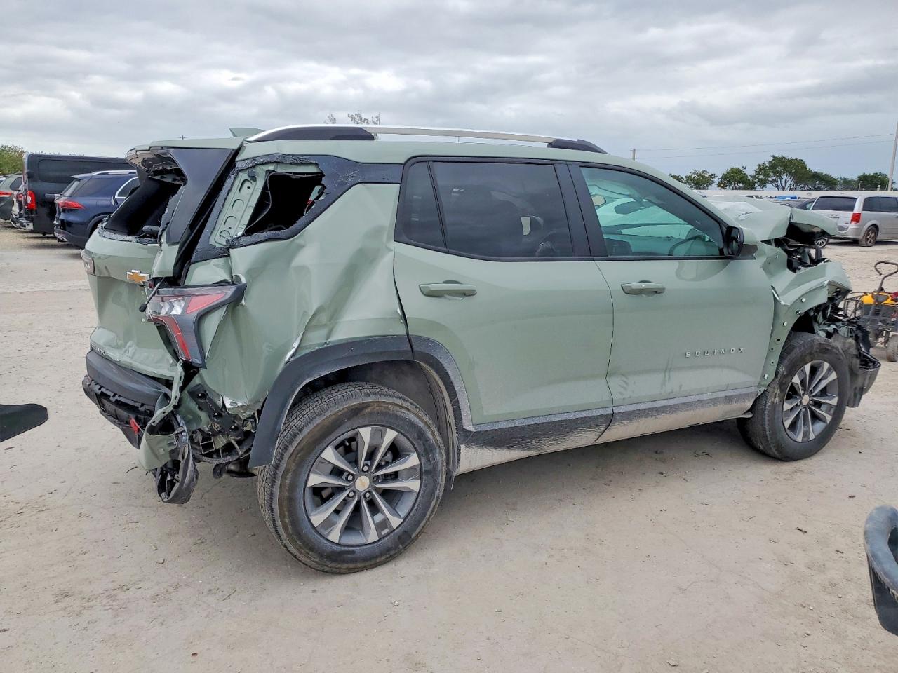 2025 CHEVROLET EQUINOX