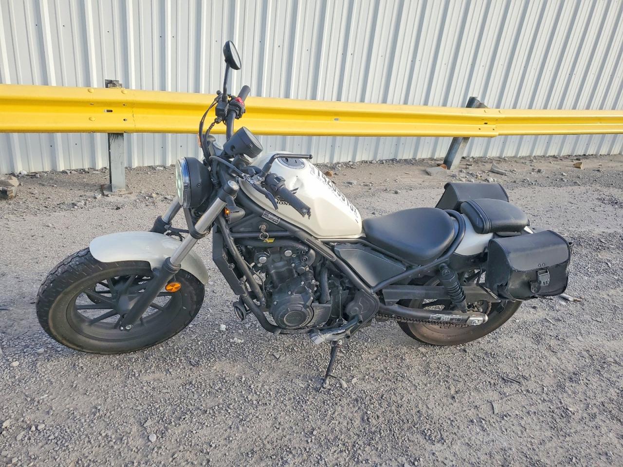 2025 HONDA CM CYCLE
