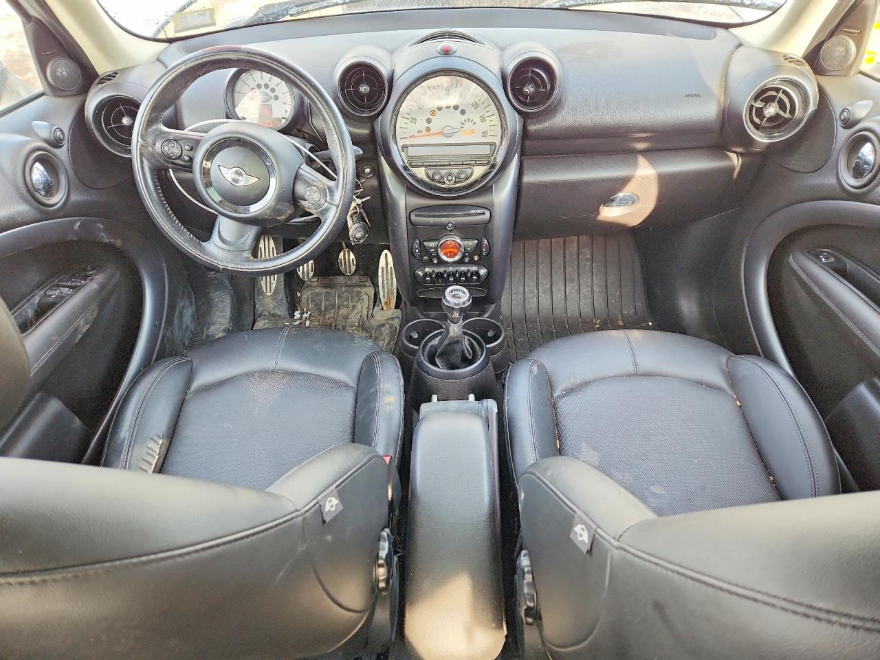 2013 MINI COOPER