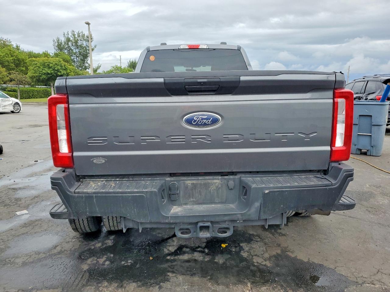 2024 FORD F350