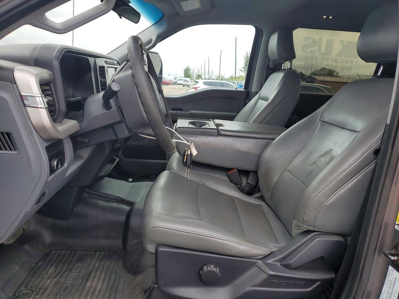 2024 FORD F350