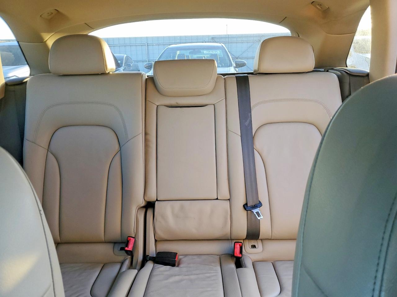 2011 AUDI Q5