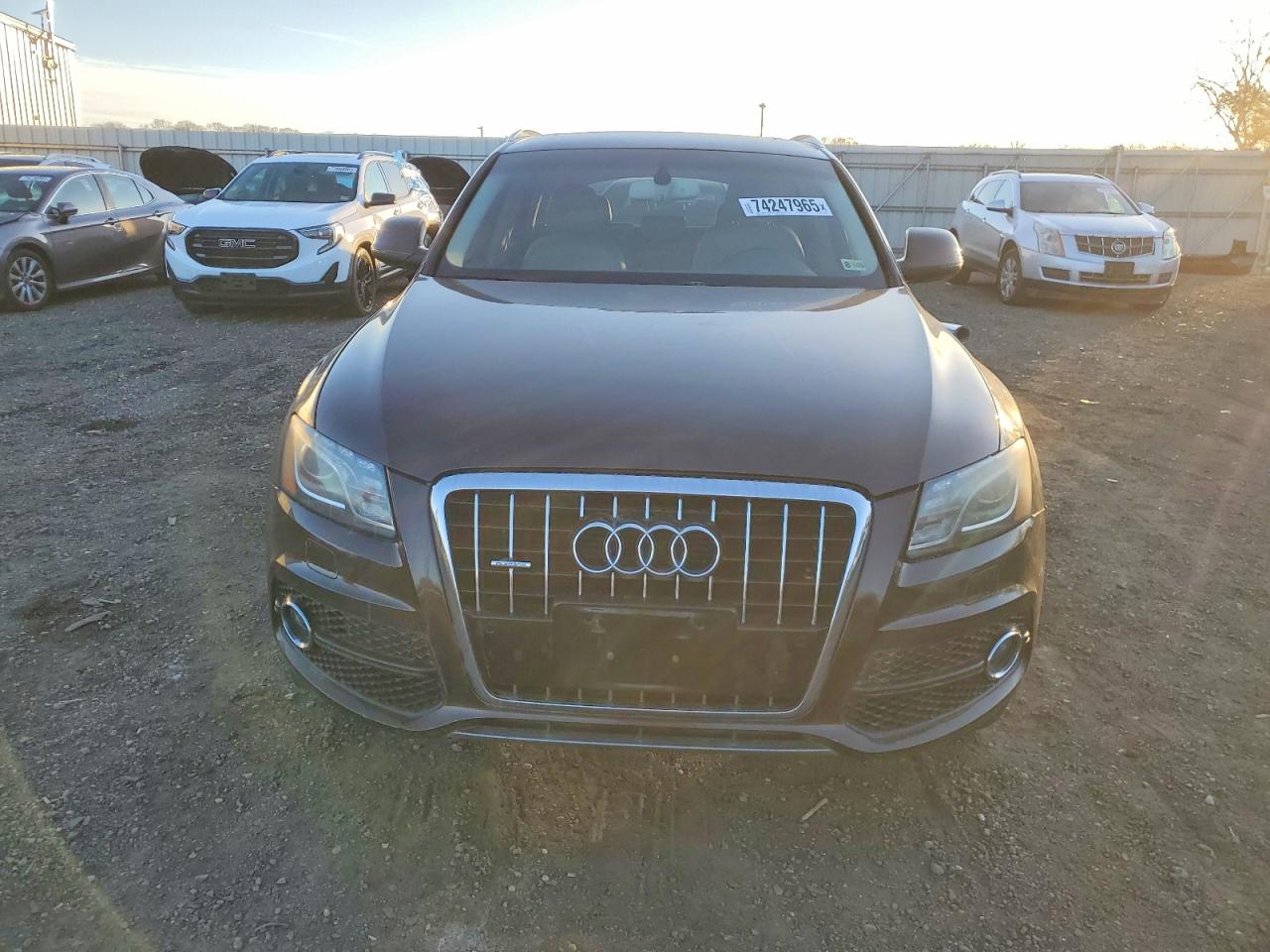 2011 AUDI Q5
