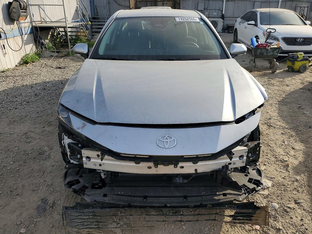 2025 TOYOTA CAMRY