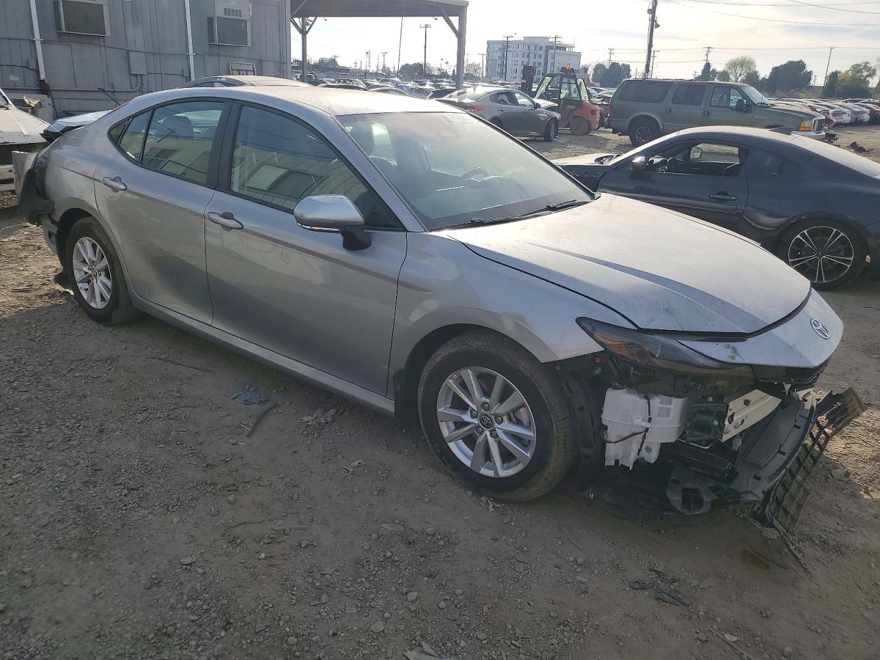 2025 TOYOTA CAMRY