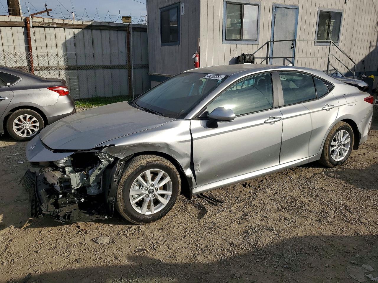 2025 TOYOTA CAMRY