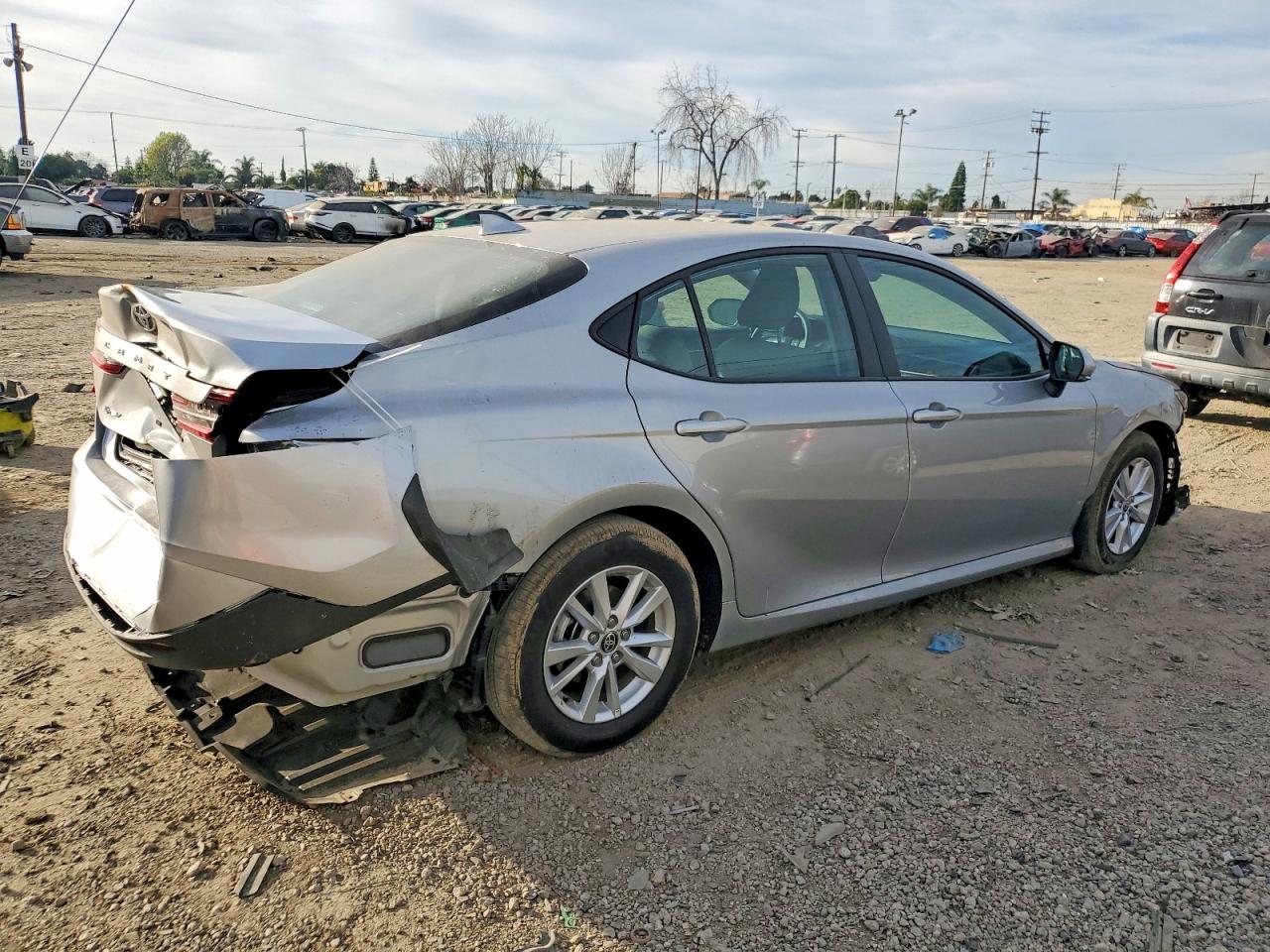 2025 TOYOTA CAMRY