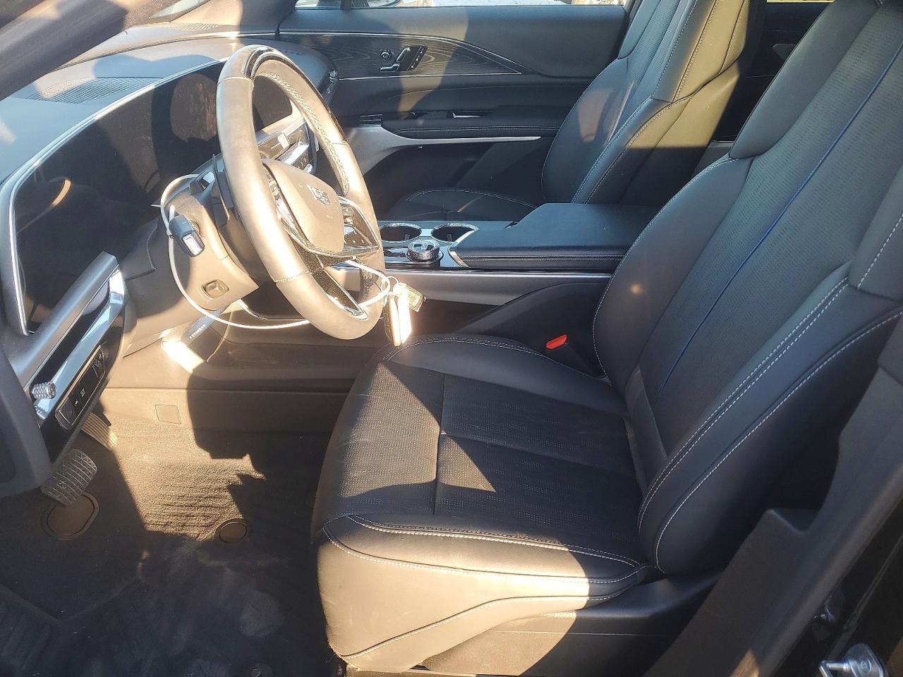2024 CADILLAC LYRIQ SPOR