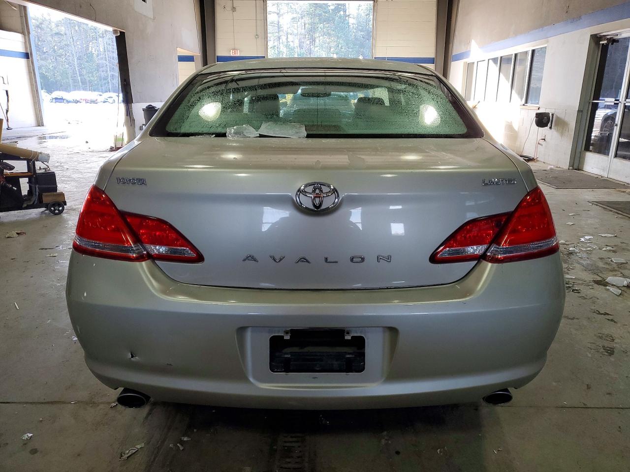 2007 TOYOTA AVALON