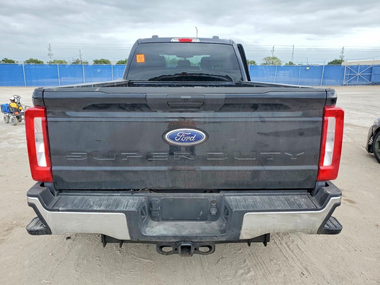 2025 FORD F350