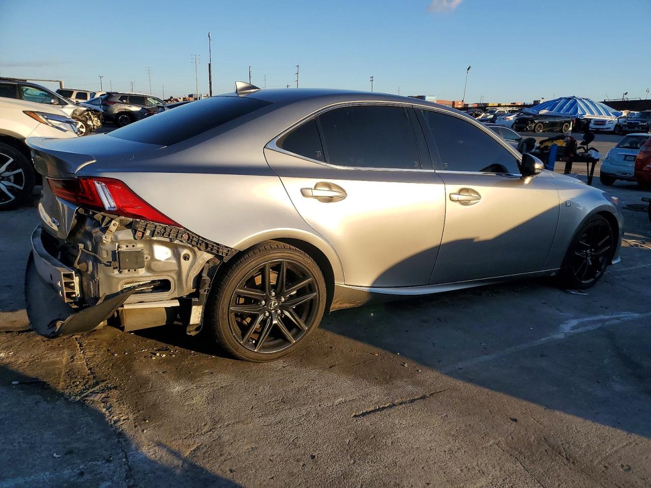 2015 LEXUS IS