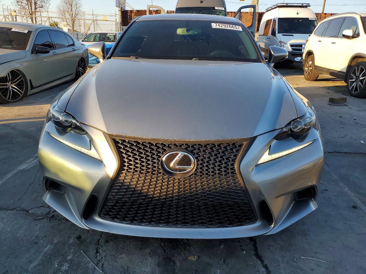 2015 LEXUS IS