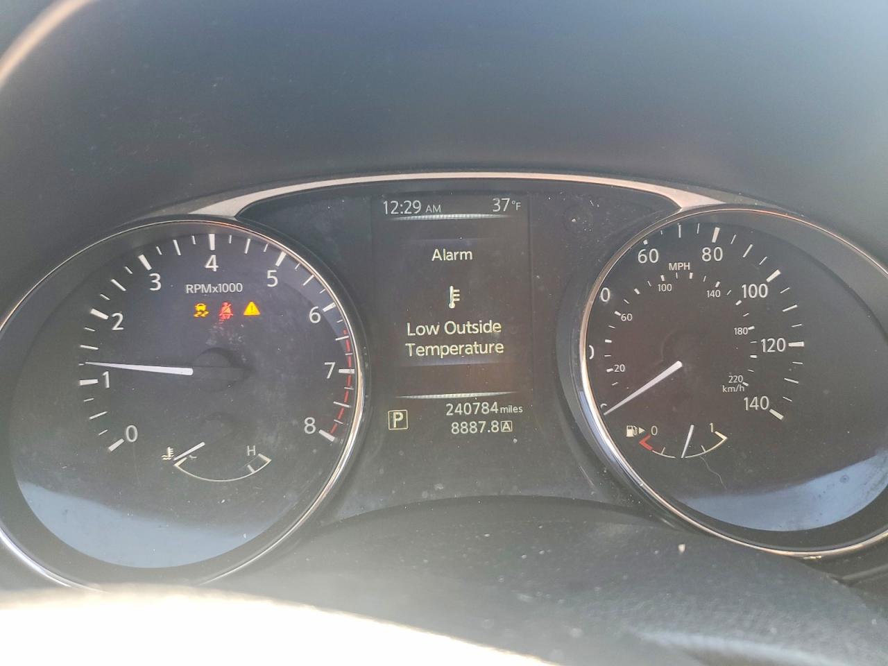 2016 NISSAN ROGUE