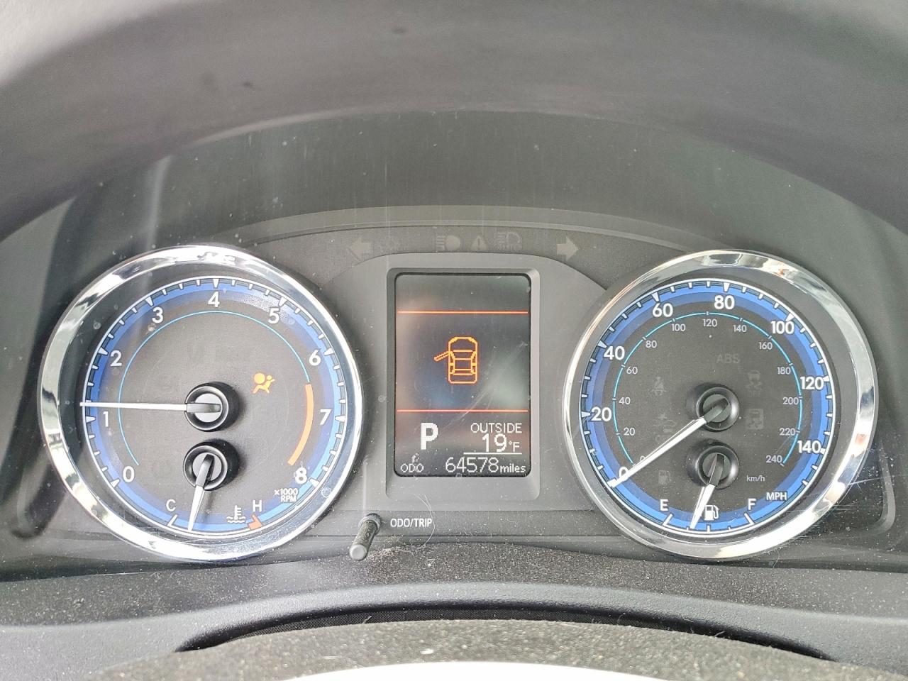 2017 TOYOTA COROLLA