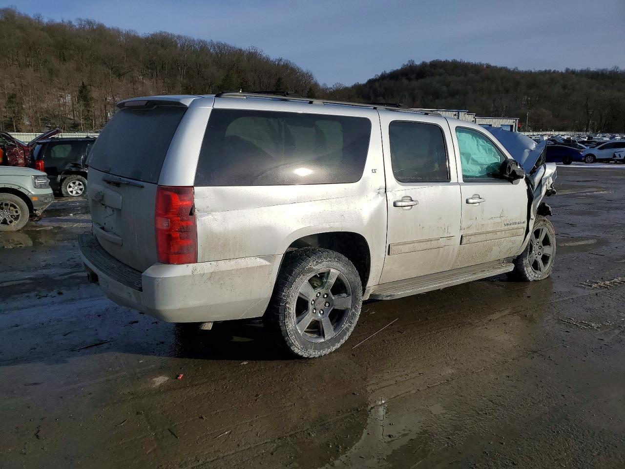 2014 CHEVROLET SUBURBAN