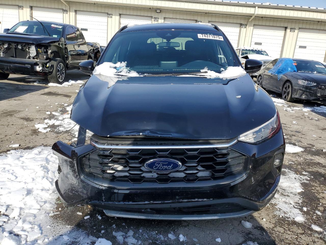 2025 FORD ESCAPE ST