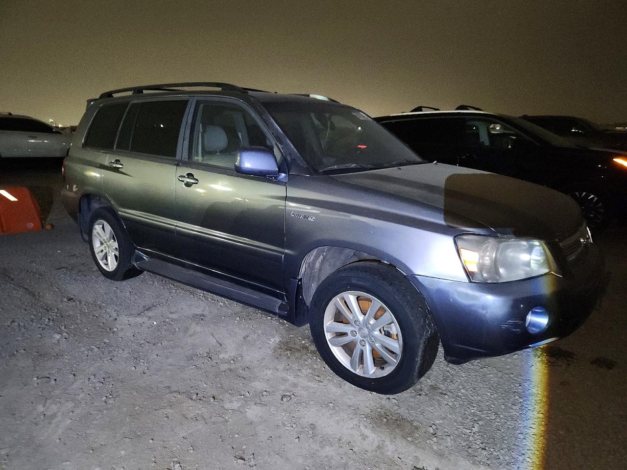 2006 TOYOTA HIGHLANDER