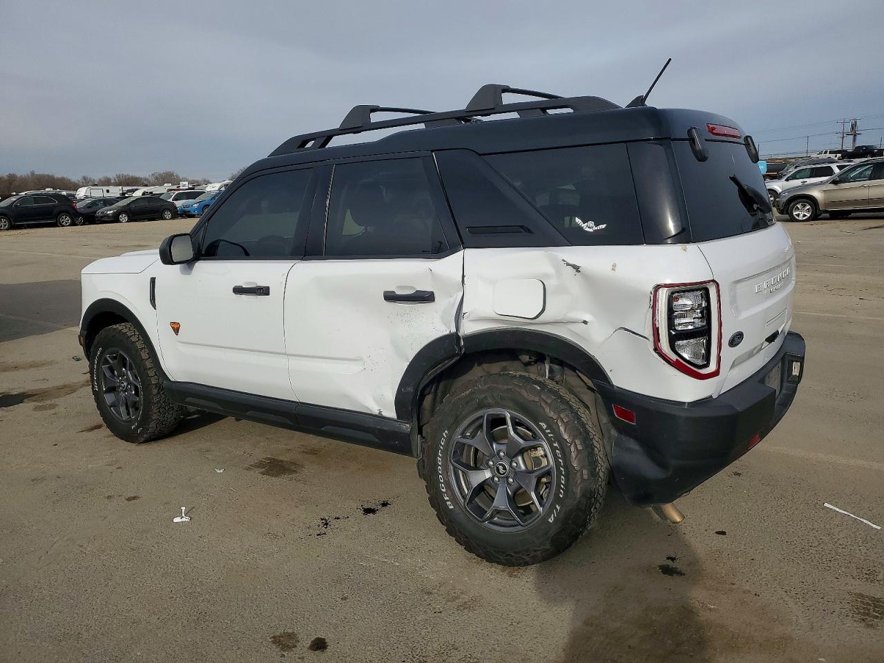 2021 FORD BRONCO