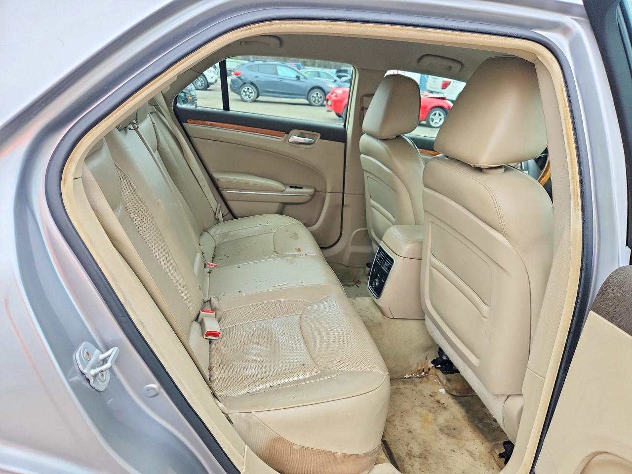 2014 CHRYSLER 300