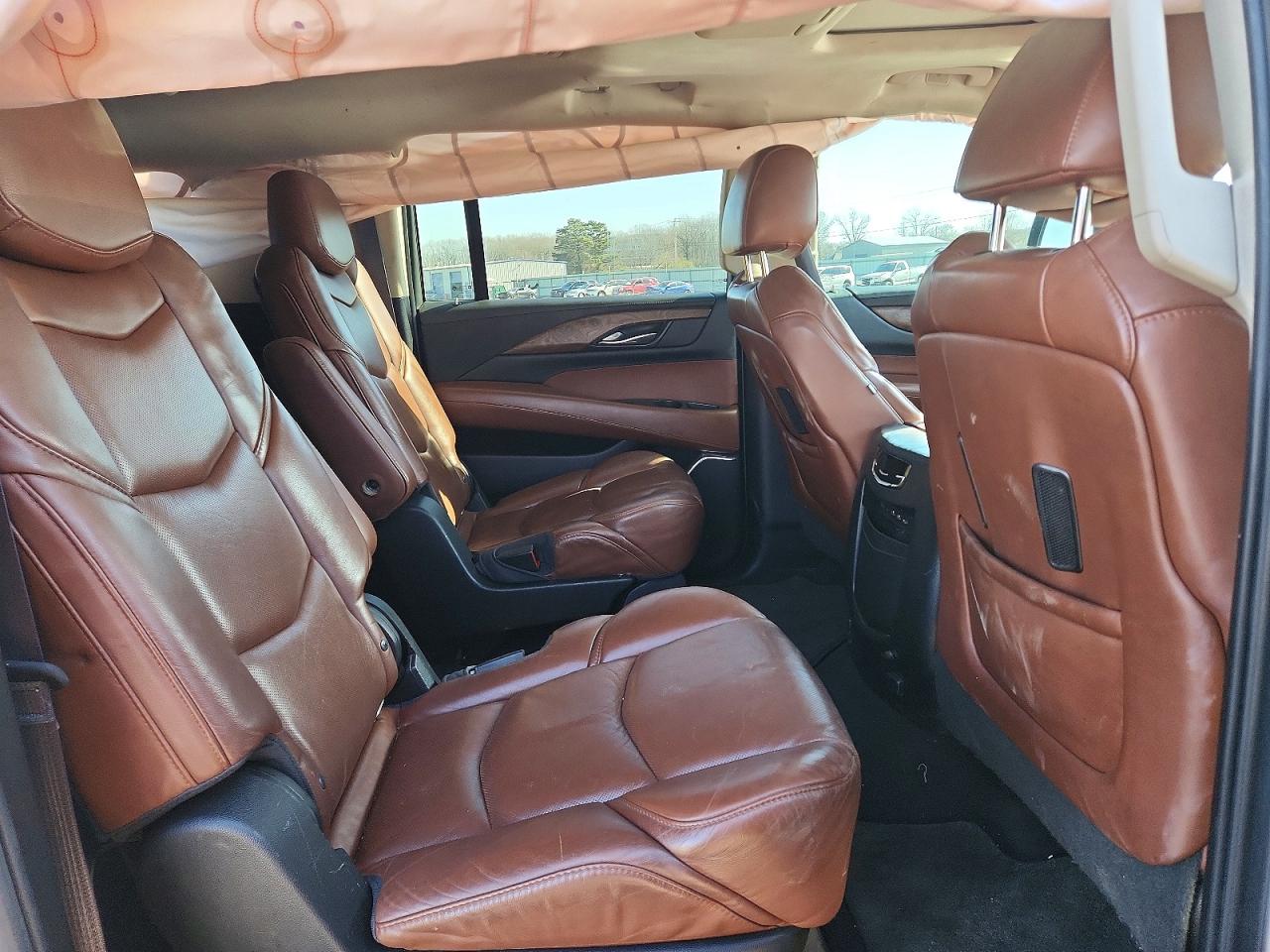 2017 CADILLAC ESCALADE