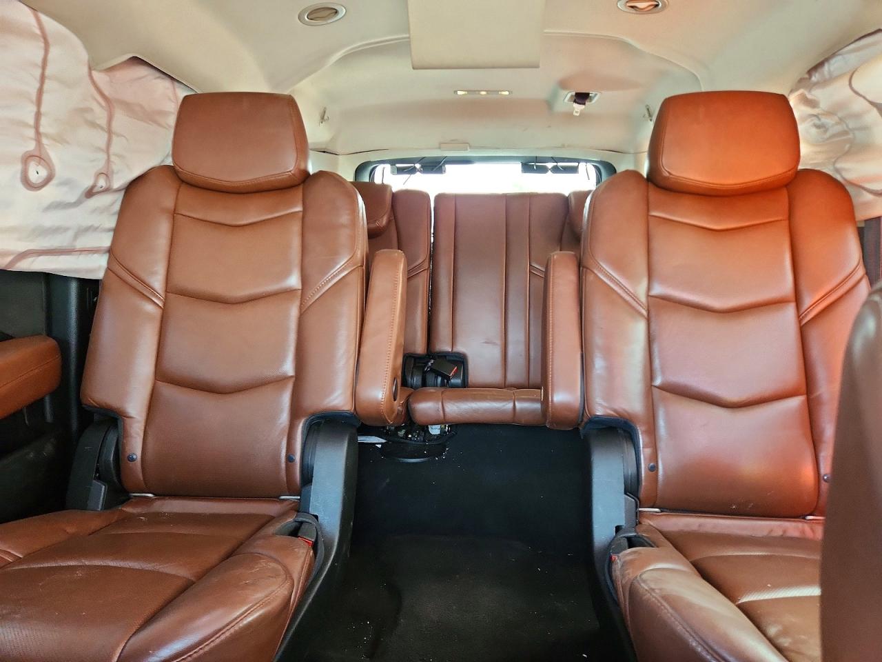 2017 CADILLAC ESCALADE
