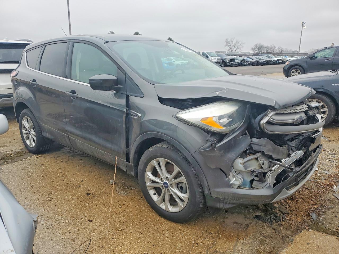 2017 FORD ESCAPE