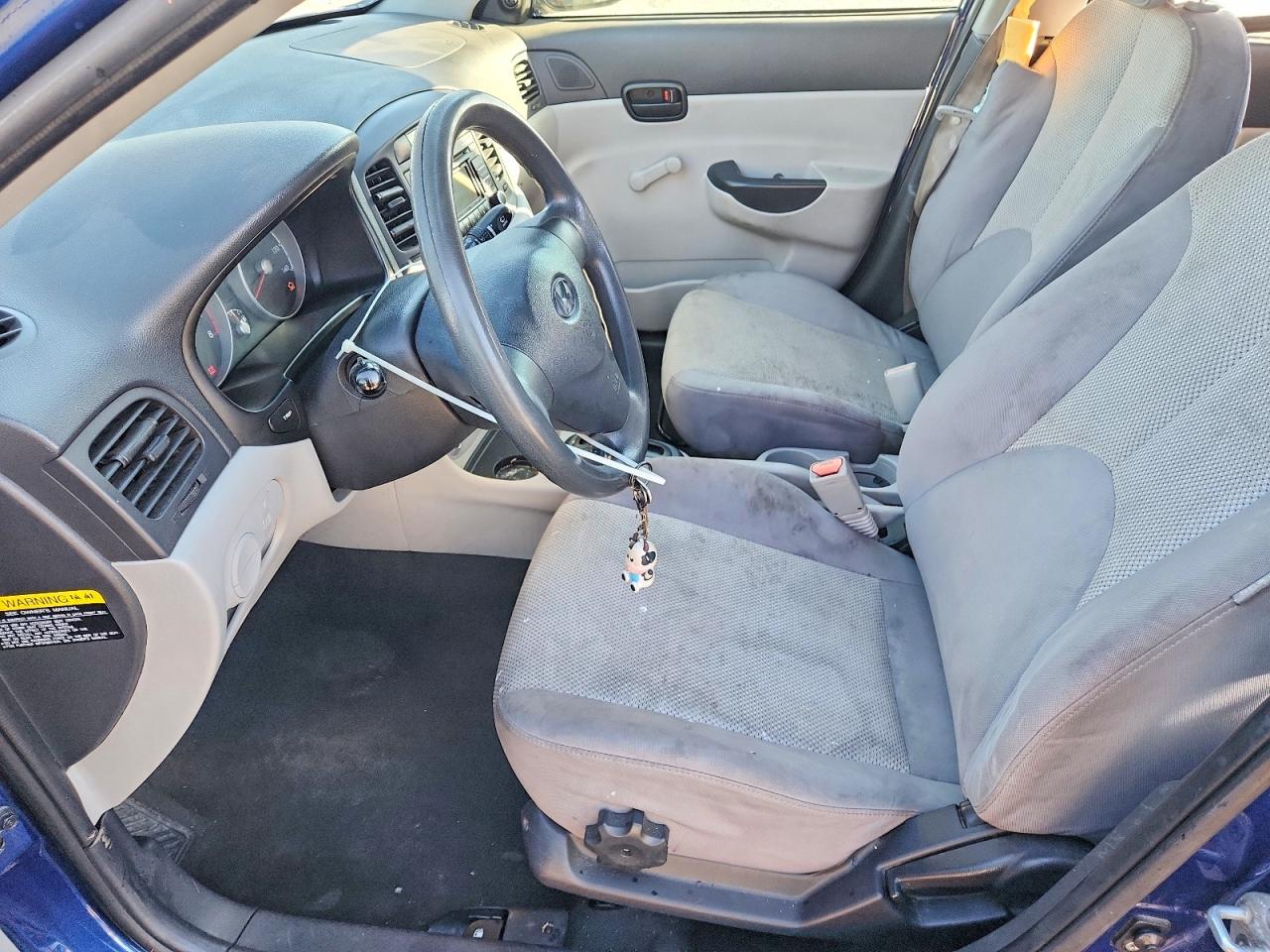 2010 HYUNDAI ACCENT
