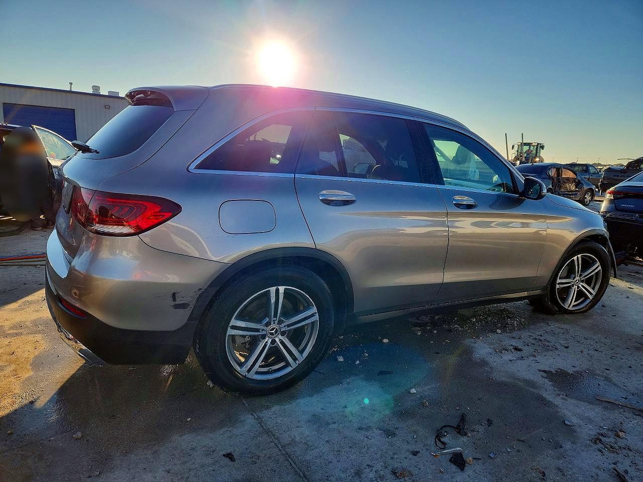 2020 MERCEDES-BENZ GLC-CLASS