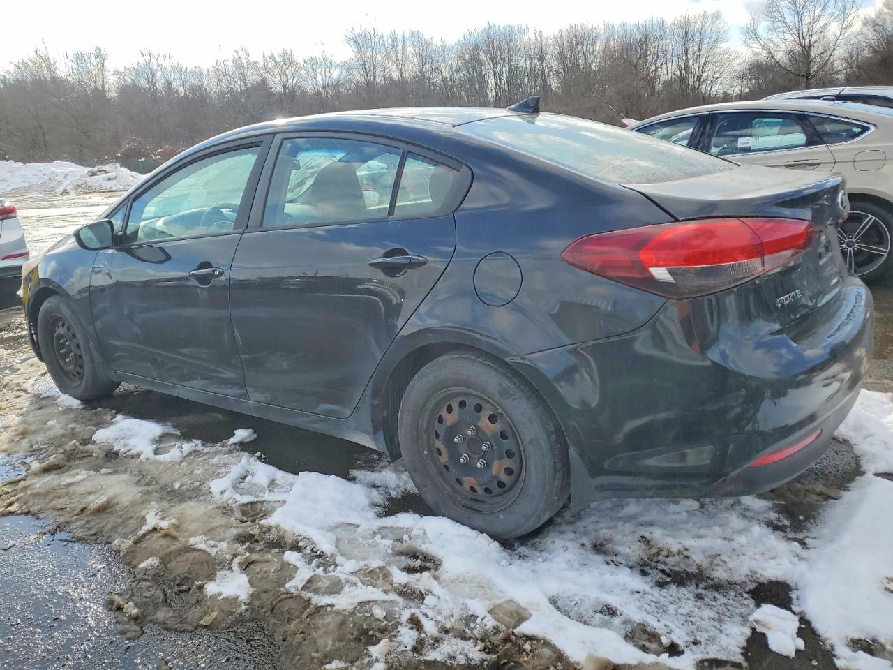 2017 KIA FORTE