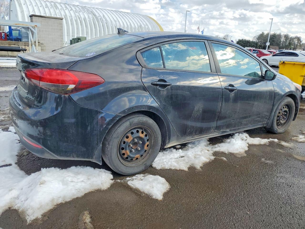 2017 KIA FORTE