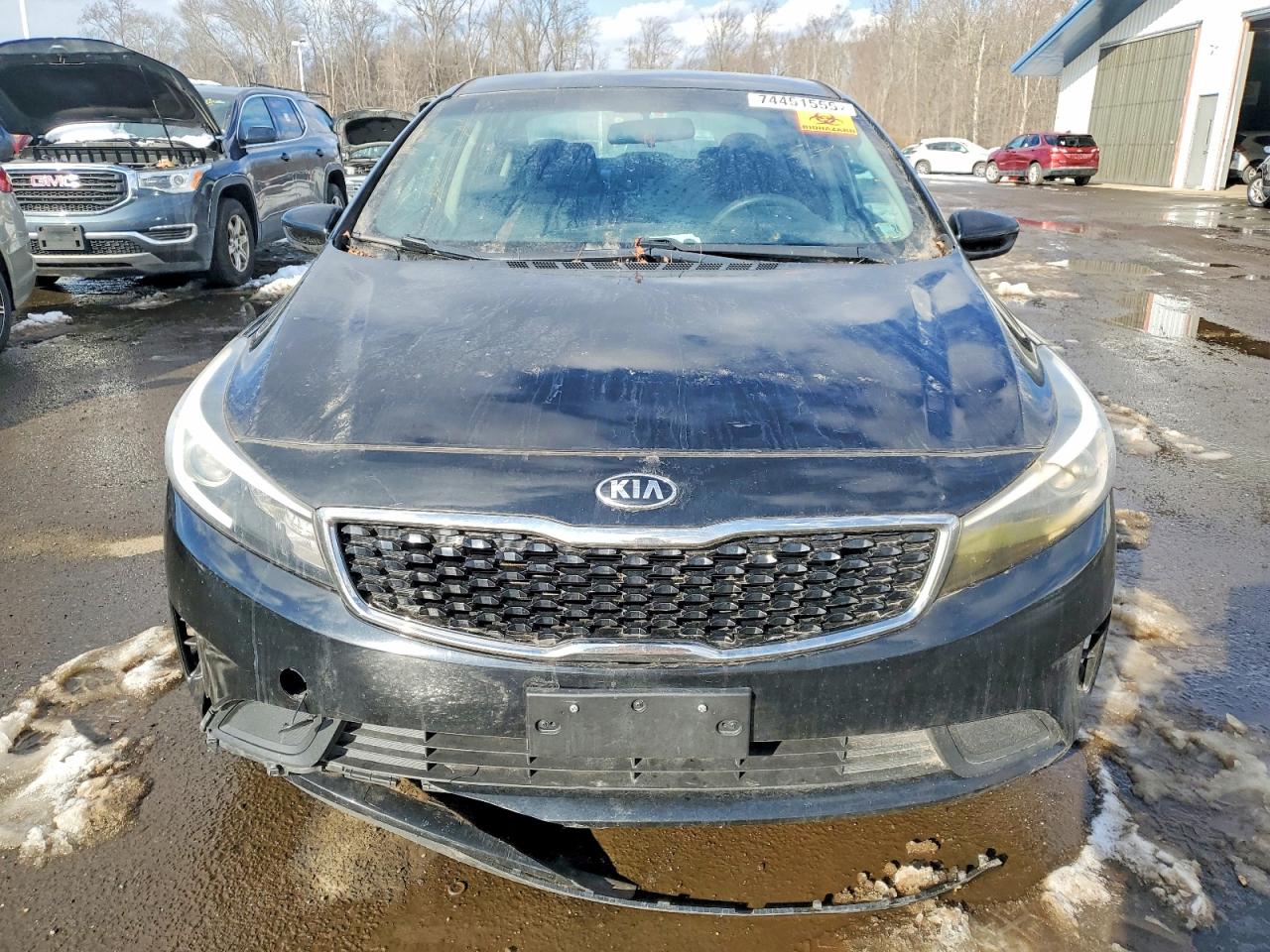2017 KIA FORTE